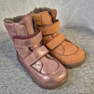 Froddo barefoot topánočky na úzke 👣 Sú zateplené ovčou🐑 kožušinkou, majú prišitý jazyk po vrchný suchý zips, aby sa sneh...